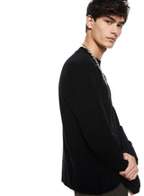 Cashmere-Blend Crewneck Sweater (Black)